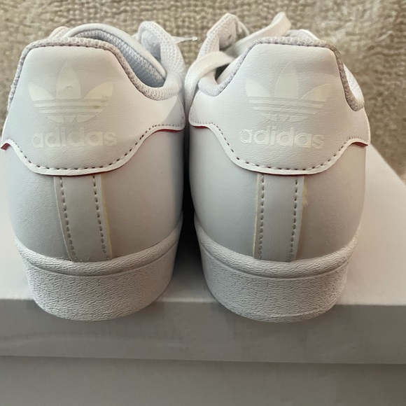 Addidas - Picture 5 of 9